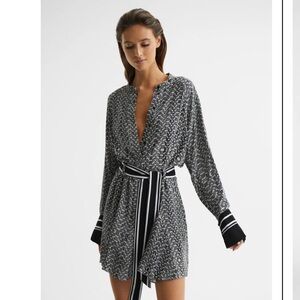 Reiss Navy Laria Stripe Cuff Printed Mini Dress - Size 12